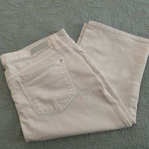 DKNY Capri Jeans size 12